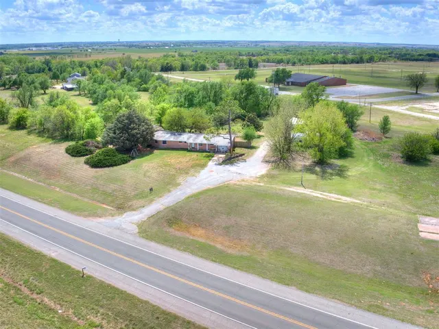 Photo 6 — 2200 Highway 81, Chickasha, OK 73018