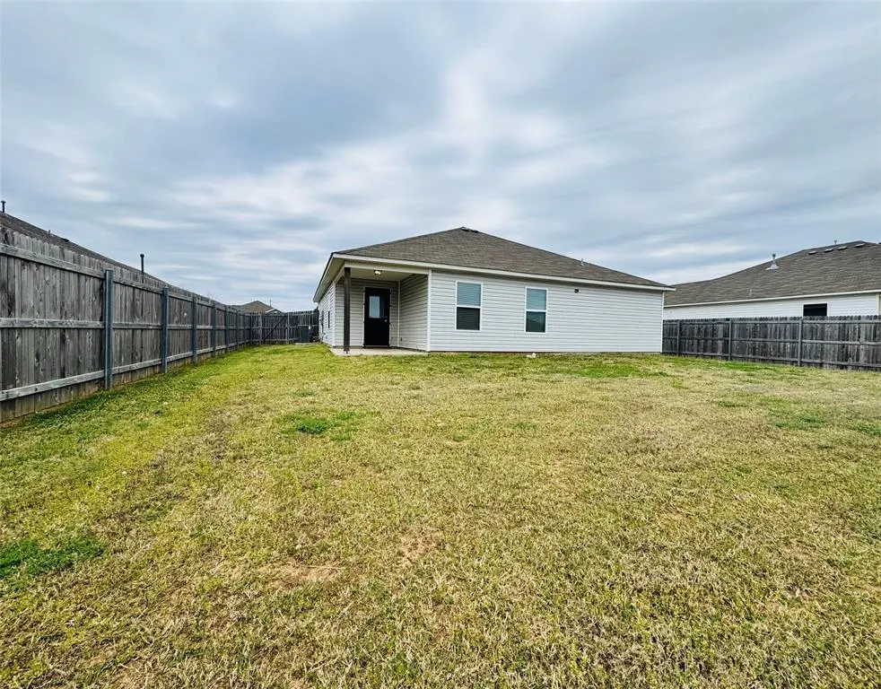 Photo 5 — 14315 N 73rd Avenue, Collinsville, OK 74021