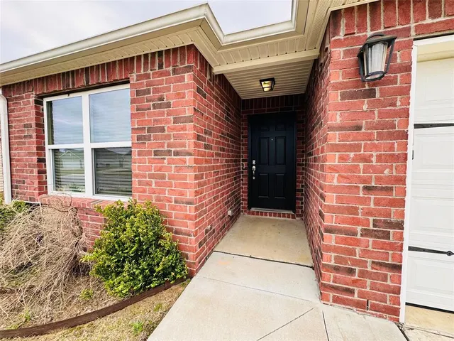 Photo 3 — 14236 N 73rd Avenue, Collinsville, OK 74021