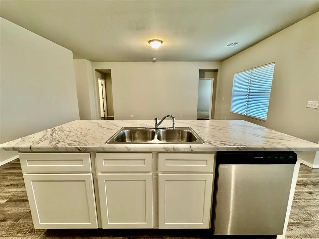 Photo 11 — 14236 N 73rd Avenue, Collinsville, OK 74021