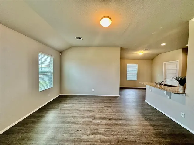 Photo 6 — 2014 S 15th Street, Broken Arrow, OK 74012