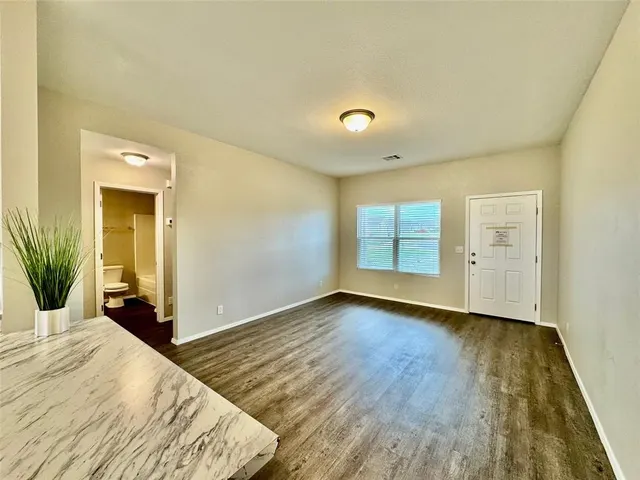 Photo 4 — 1817 S 15th Street, Broken Arrow, OK 74012