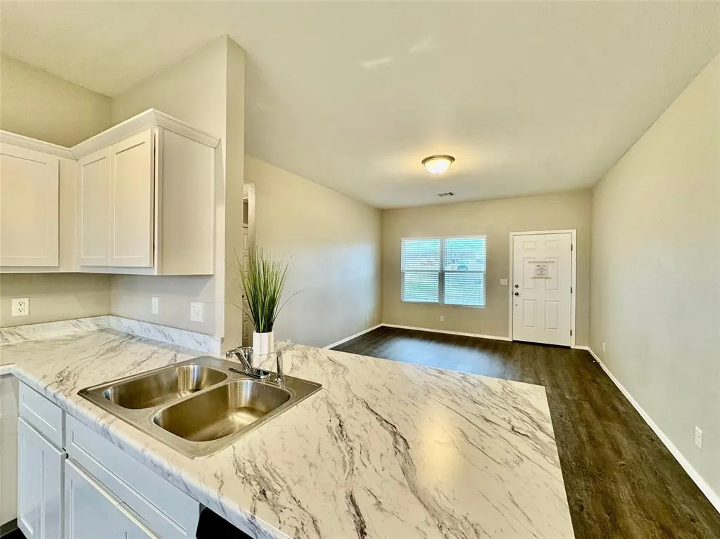 Photo 9 — 1817 S 15th Street, Broken Arrow, OK 74012