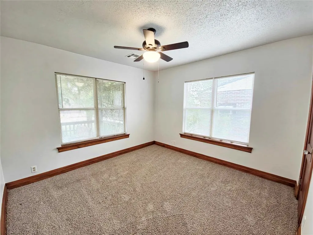 Photo 21 — 6806 NW 45th Street, Bethany, OK 73008
