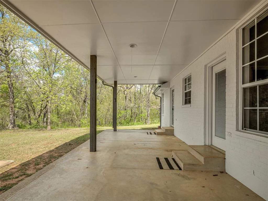 Photo 39 — 22955 N Hiwassee Road, Arcadia, OK 73007