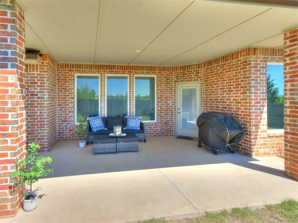 Photo 44 — 2304 E Kellan Court Terrace, Mustang, OK 73064