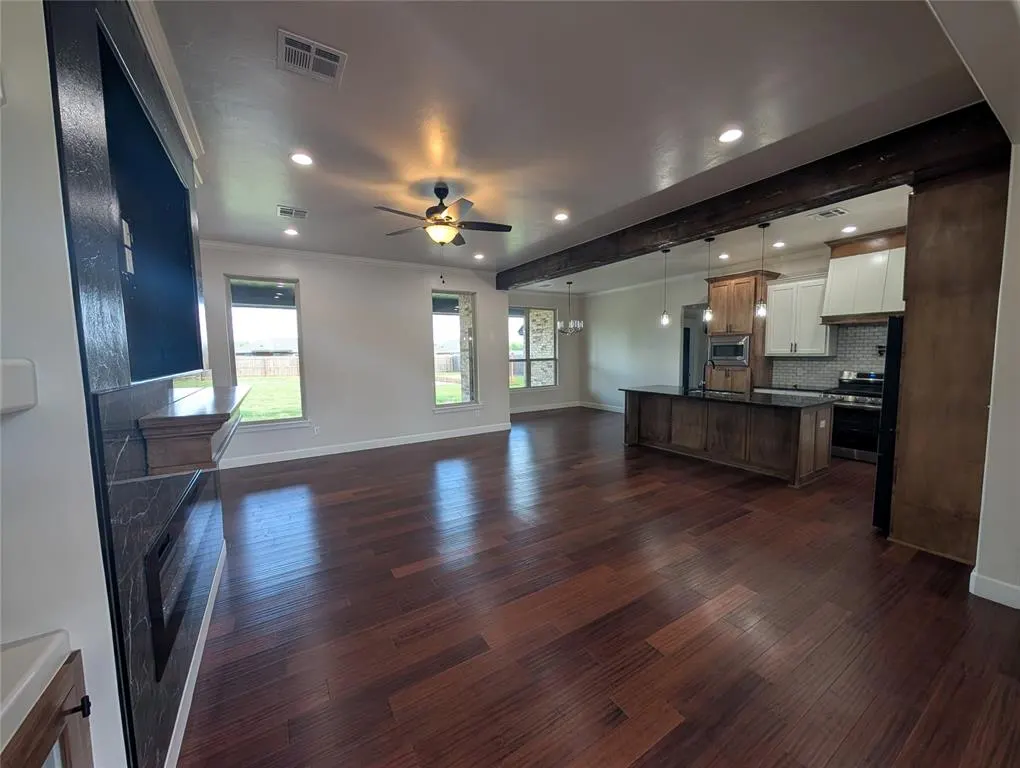 Photo 4 — 405 NW 115th Street, Oklahoma City, OK 73114