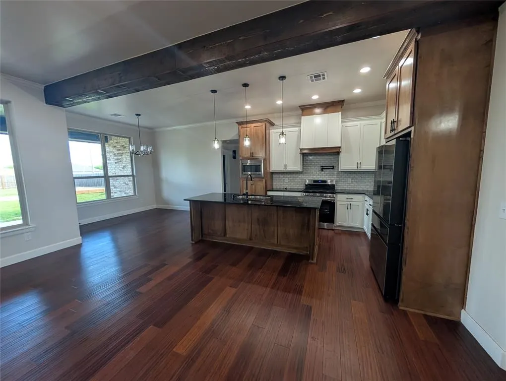 Photo 5 — 405 NW 115th Street, Oklahoma City, OK 73114
