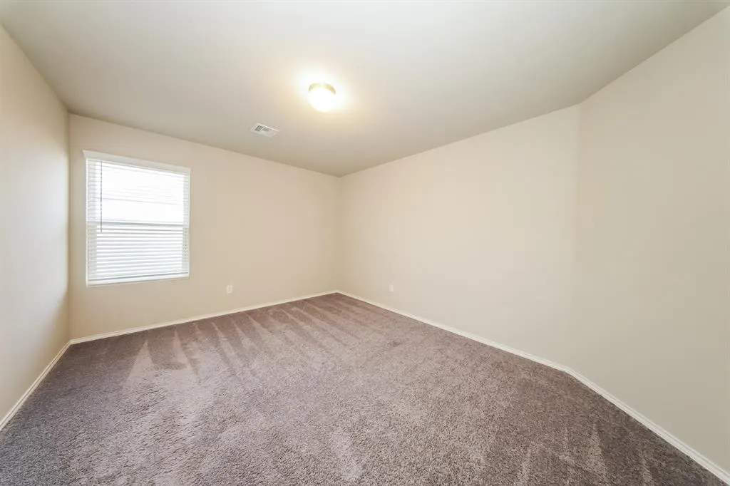 Photo 6 — 2920 Brooke Road, Chickasha, OK 73018