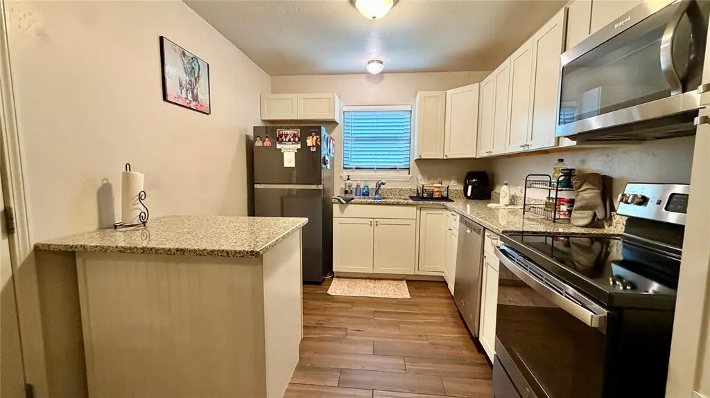 Photo 5 — 1304 NW 105th Terrace, Oklahoma City, OK 73114