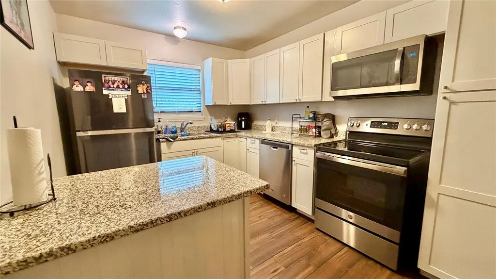 Photo 6 — 1304 NW 105th Terrace, Oklahoma City, OK 73114