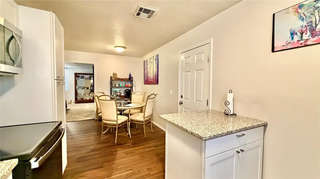 Photo 8 — 1304 NW 105th Terrace, Oklahoma City, OK 73114