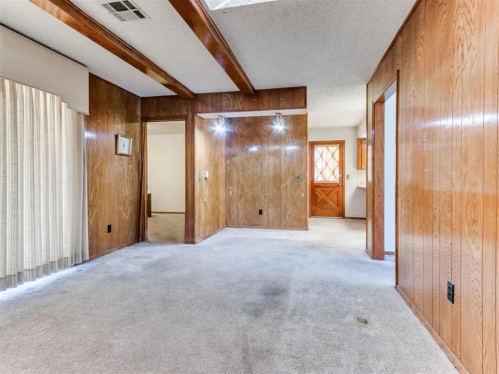 Photo 12 — 5725 N Rhode Island Avenue, Oklahoma City, OK 73111