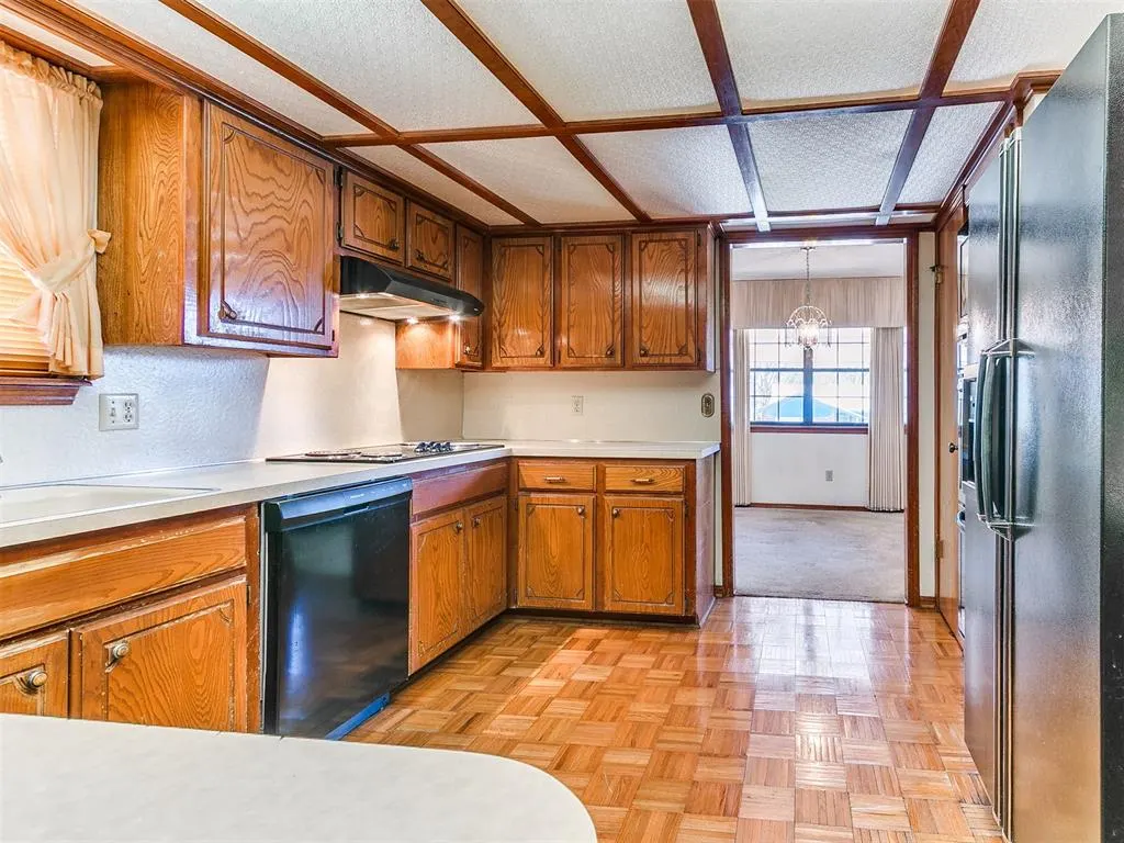 Photo 16 — 5725 N Rhode Island Avenue, Oklahoma City, OK 73111