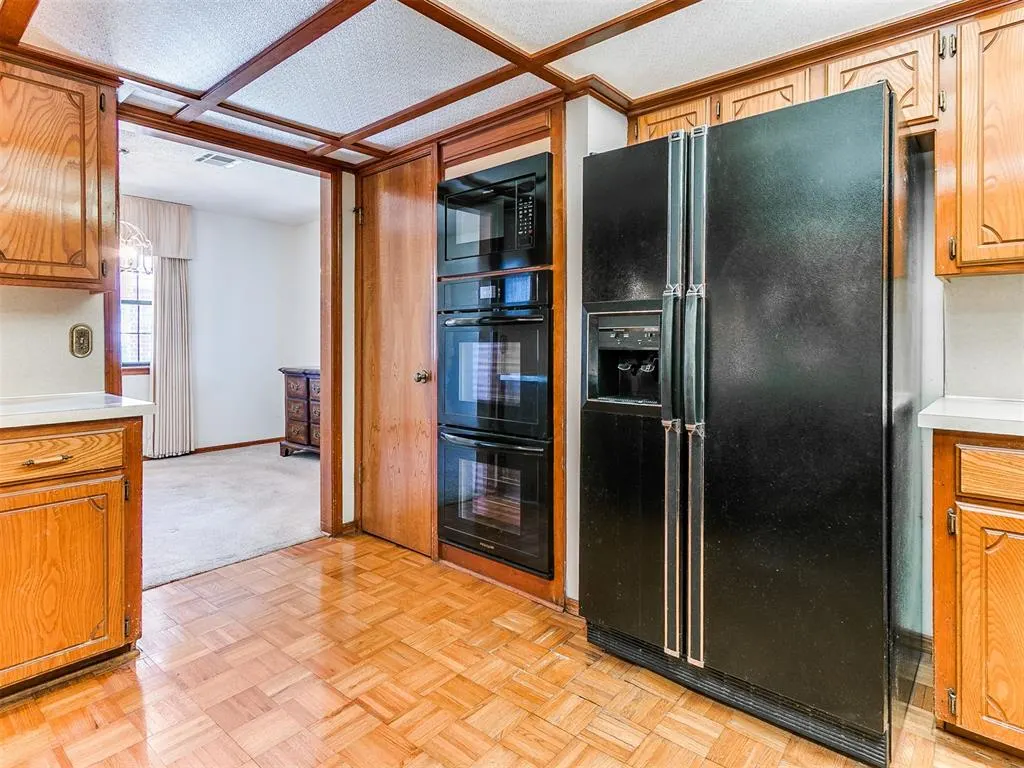 Photo 17 — 5725 N Rhode Island Avenue, Oklahoma City, OK 73111