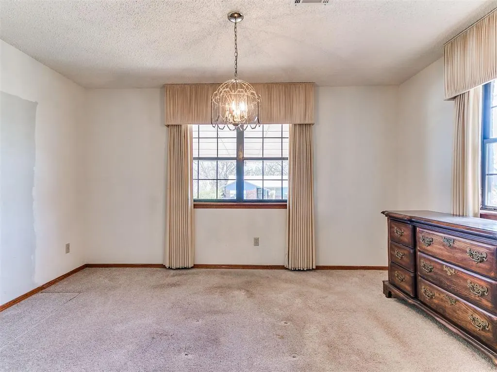 Photo 22 — 5725 N Rhode Island Avenue, Oklahoma City, OK 73111