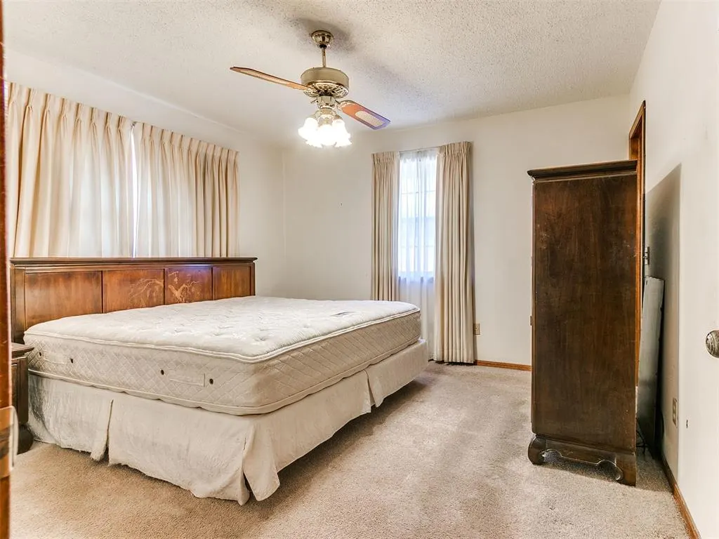 Photo 32 — 5725 N Rhode Island Avenue, Oklahoma City, OK 73111