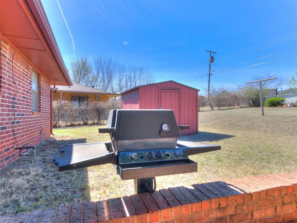 Photo 41 — 5725 N Rhode Island Avenue, Oklahoma City, OK 73111