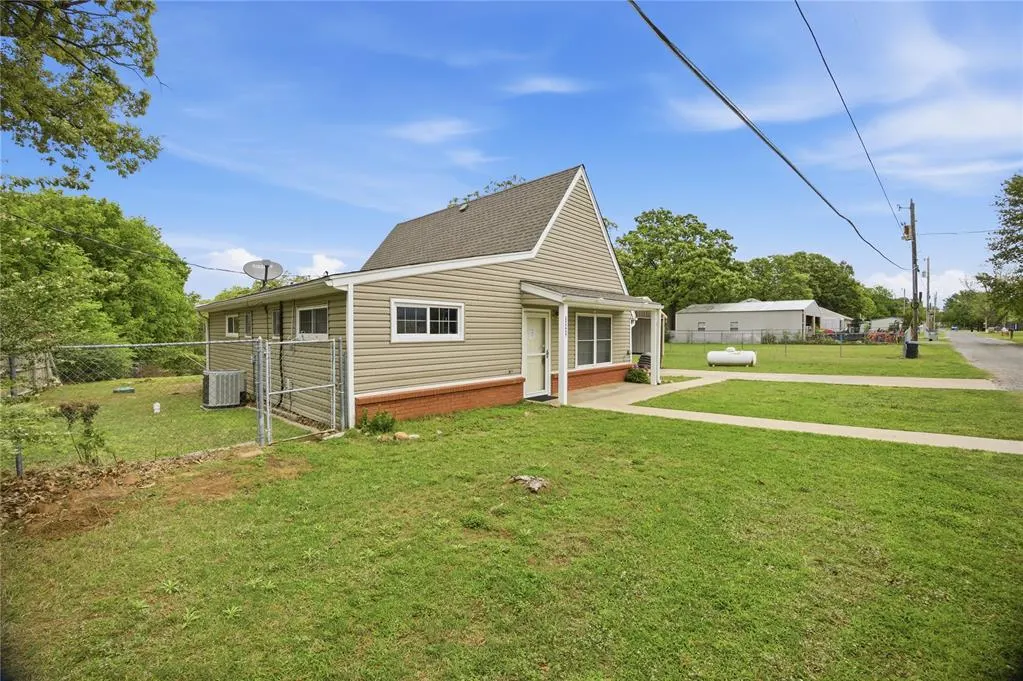 Photo 4 — 415643 E 1093 Road, Checotah, OK 74426