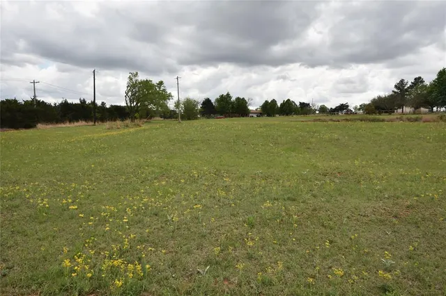 Photo 6 — 2915 Sharon Gale Drive, Guthrie, OK 73044