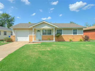 Sold home at 819 E Mosier Street