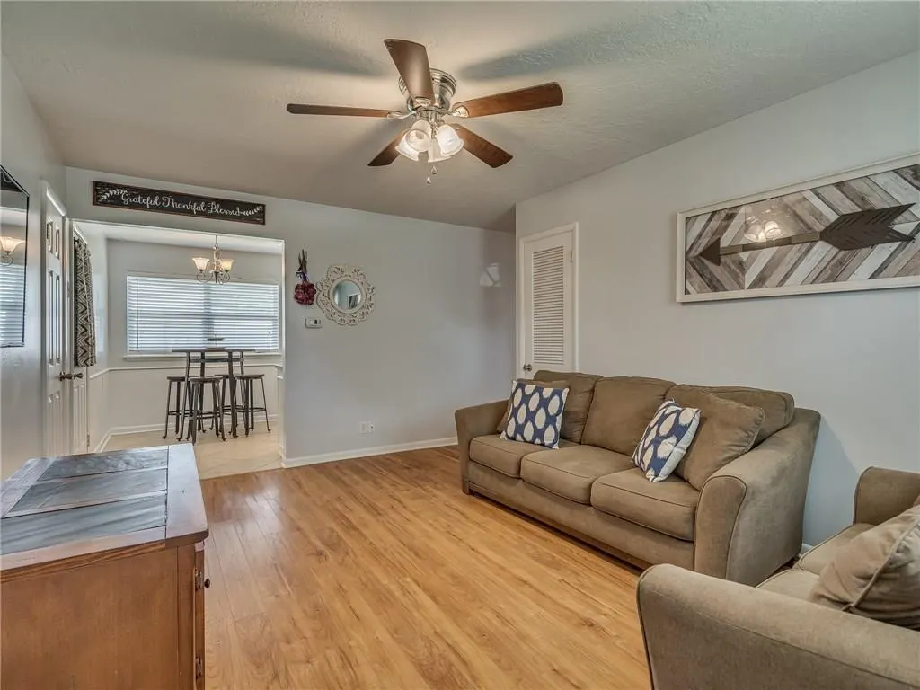 Photo 4 — 819 E Mosier Street, Norman, OK 73071