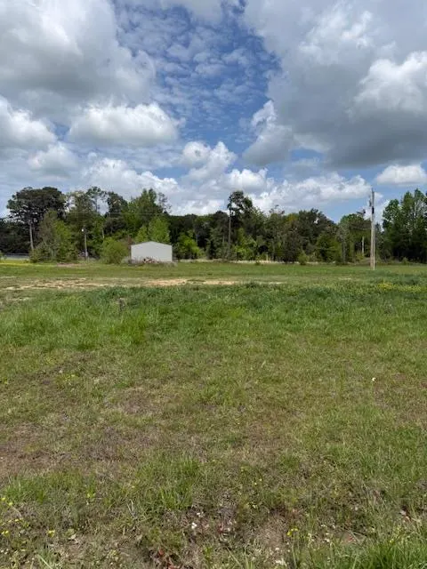 Photo 2 — 3125 E Fair Street, Idabel, OK 74745