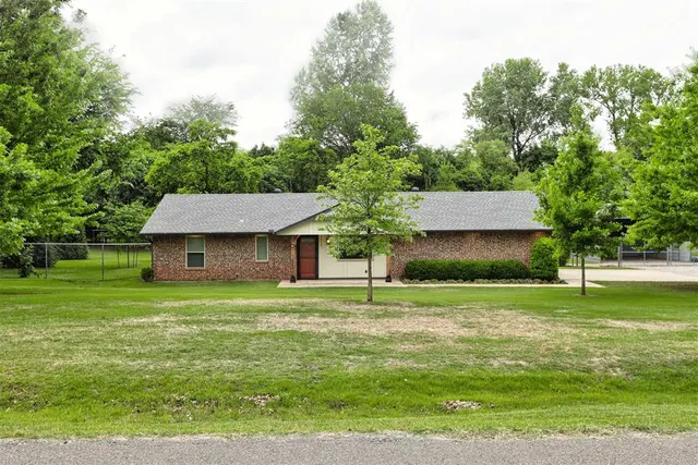Photo 5 — 4918 Willowood Way, Norman, OK 73026