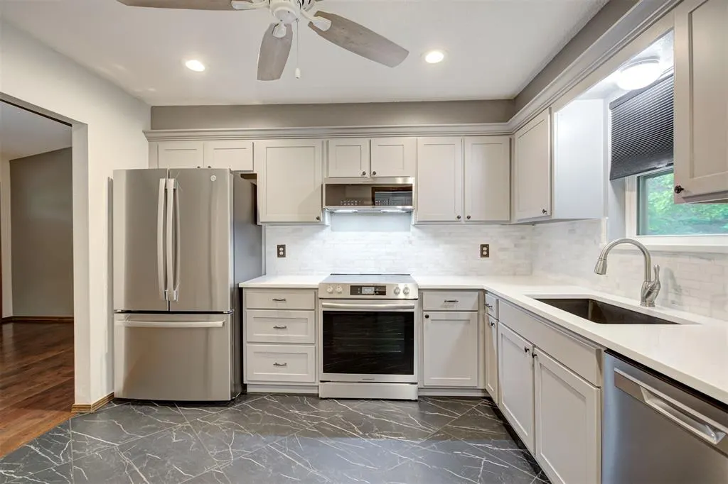 Photo 13 — 4918 Willowood Way, Norman, OK 73026