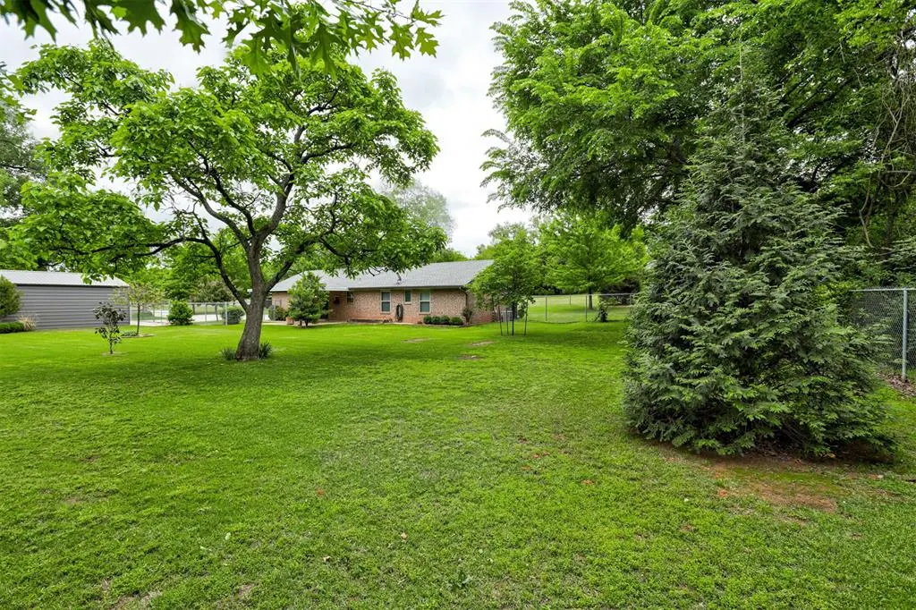 Photo 37 — 4918 Willowood Way, Norman, OK 73026