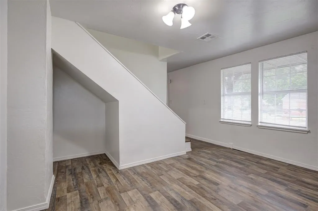 Photo 11 — 3600 SW 41st Street, Oklahoma City, OK 73119