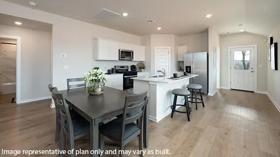 Photo 3 — 616 NE 103rd Street, Oklahoma City, OK 73114