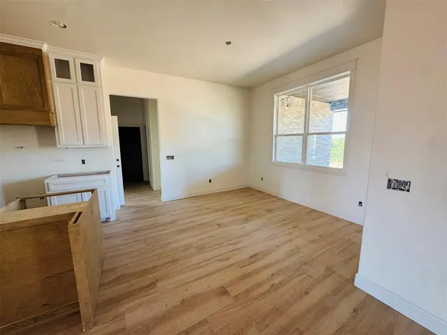 Photo 4 — 9301 Eliana Drive, Guthrie, OK 73044