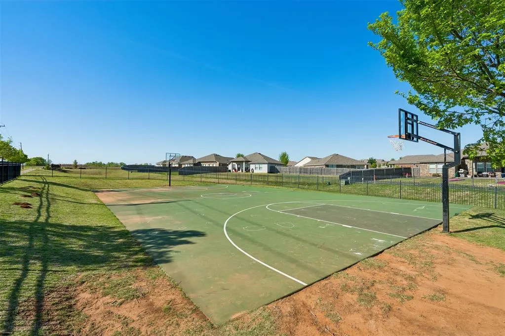 Photo 35 — 11425 NW 131st Street, Piedmont, OK 73078