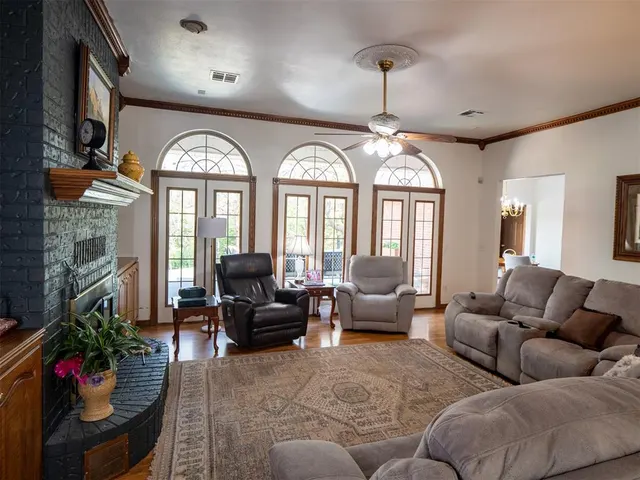 Photo 8 — 342420 E 1070 Road, Shawnee, OK 74855