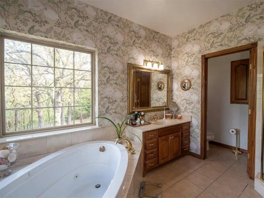 Photo 22 — 342420 E 1070 Road, Shawnee, OK 74855