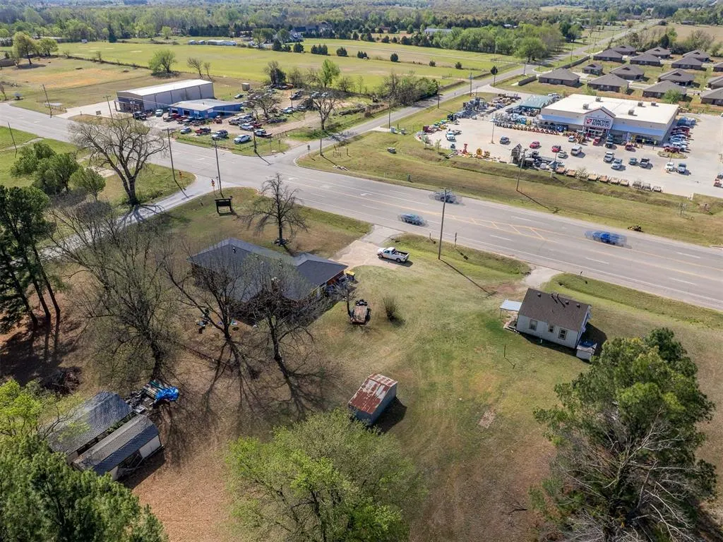Photo 8 — 16995 NE 23rd Street, Choctaw, OK 73020