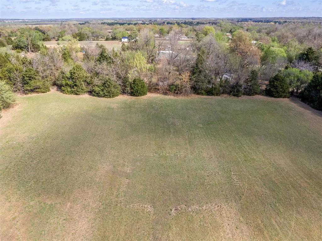 Photo 10 — 16995 NE 23rd Street, Choctaw, OK 73020