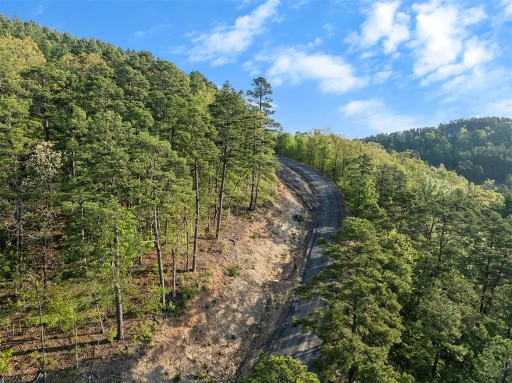 Photo 4 — 664 N Evergreen Vista Loop, Broken Bow, OK 74728