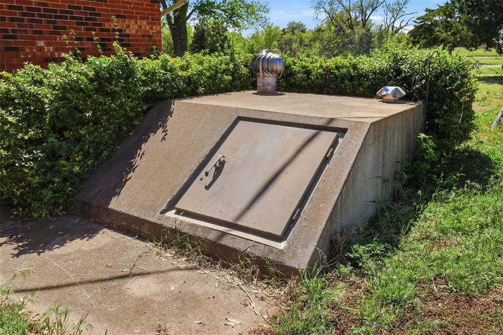 Photo 33 — 15132 SW 74th Street, Mustang, OK 73064
