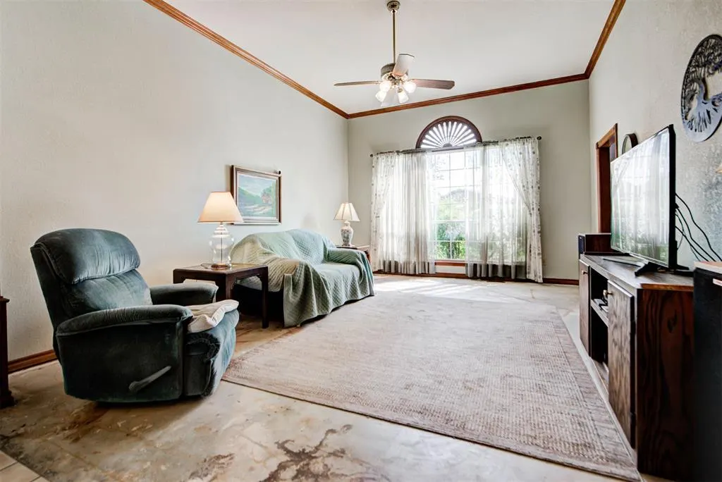 Photo 9 — 608 N Remington Way, Mustang, OK 73064