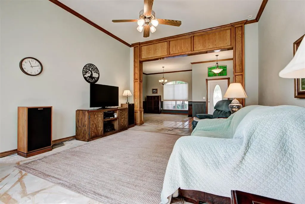 Photo 12 — 608 N Remington Way, Mustang, OK 73064