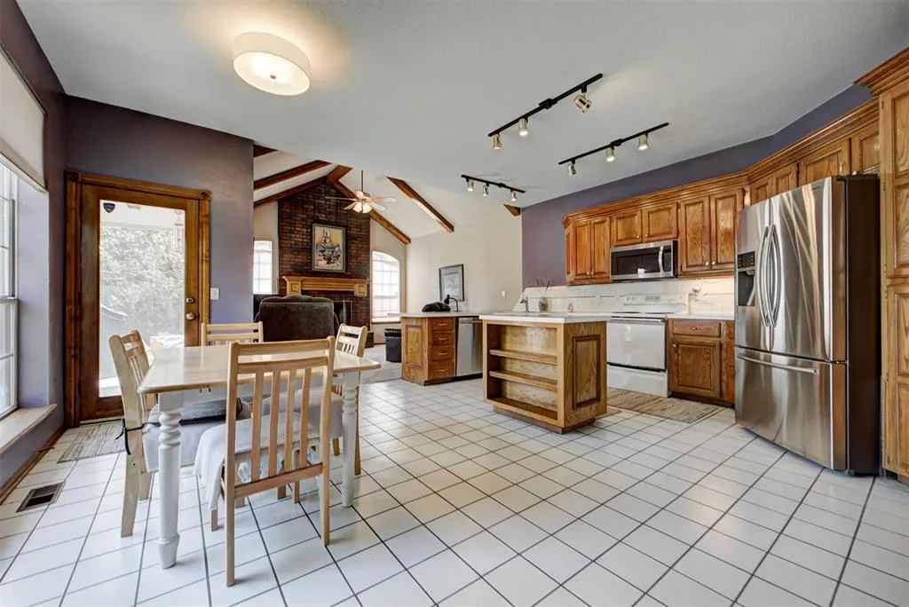 Photo 13 — 608 N Remington Way, Mustang, OK 73064