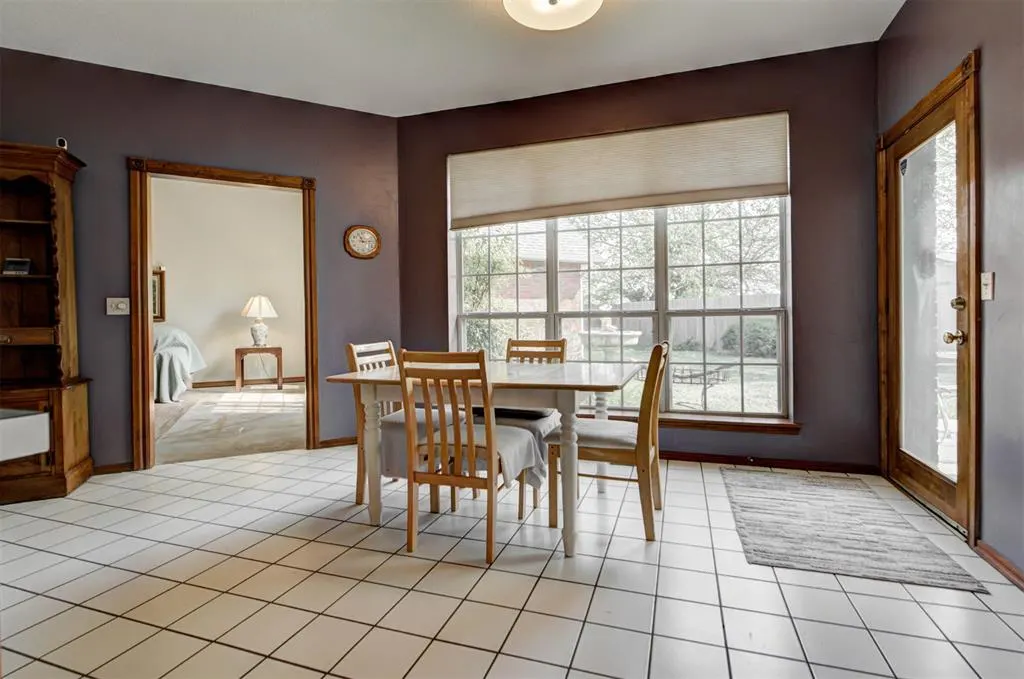 Photo 23 — 608 N Remington Way, Mustang, OK 73064