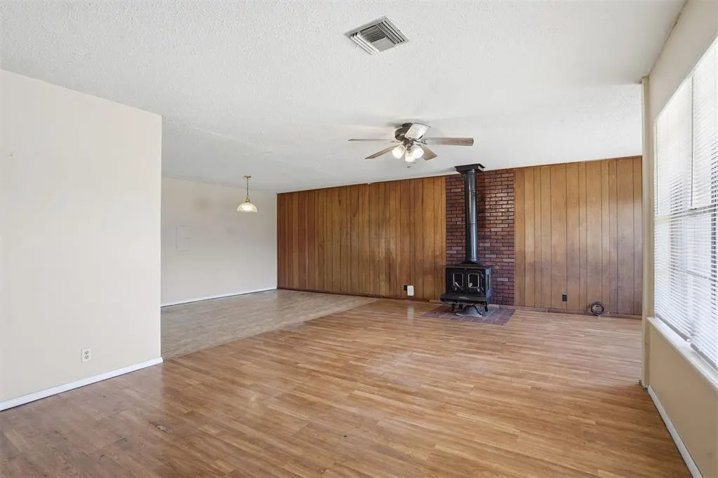 Photo 13 — 1511 D Street, Snyder, OK 73566