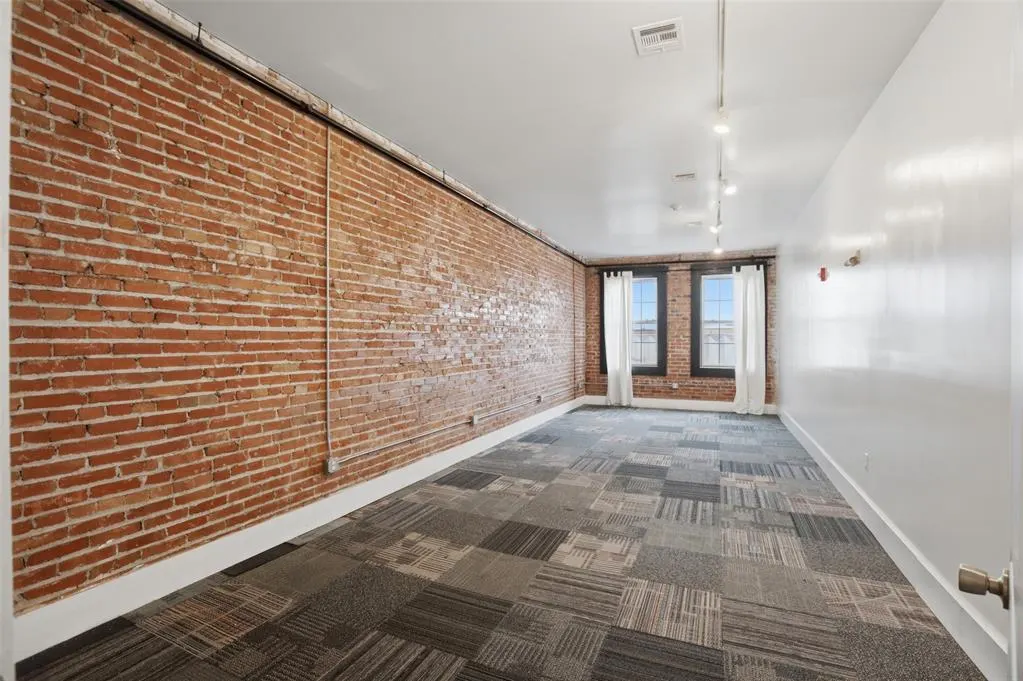 Photo 44 — 120 E Randolph Avenue, Enid, OK 73701