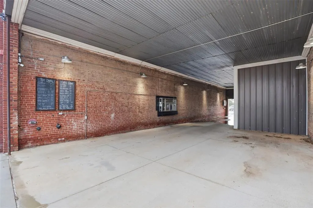 Photo 46 — 120 E Randolph Avenue, Enid, OK 73701