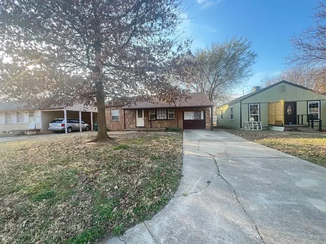 Photo 2 — 1817 Breckenridge Drive, Del City, OK 73115