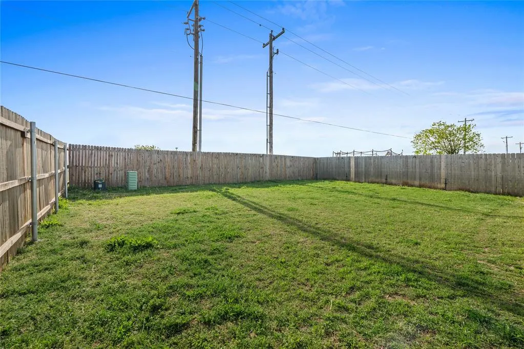 Photo 23 — 1319 Chuck Wagon Drive, El Reno, OK 73036
