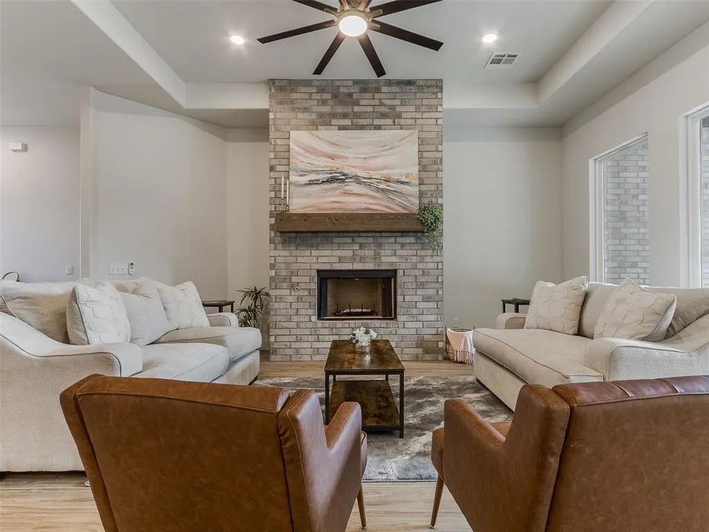 Photo 8 — 516 S Freedom Drive, Mustang, OK 73064
